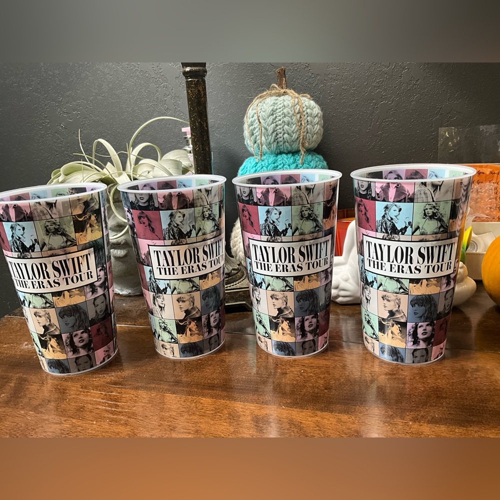 Taylor Swift The Eras Tour Brand New Set of Four  44 Ounce Cup
